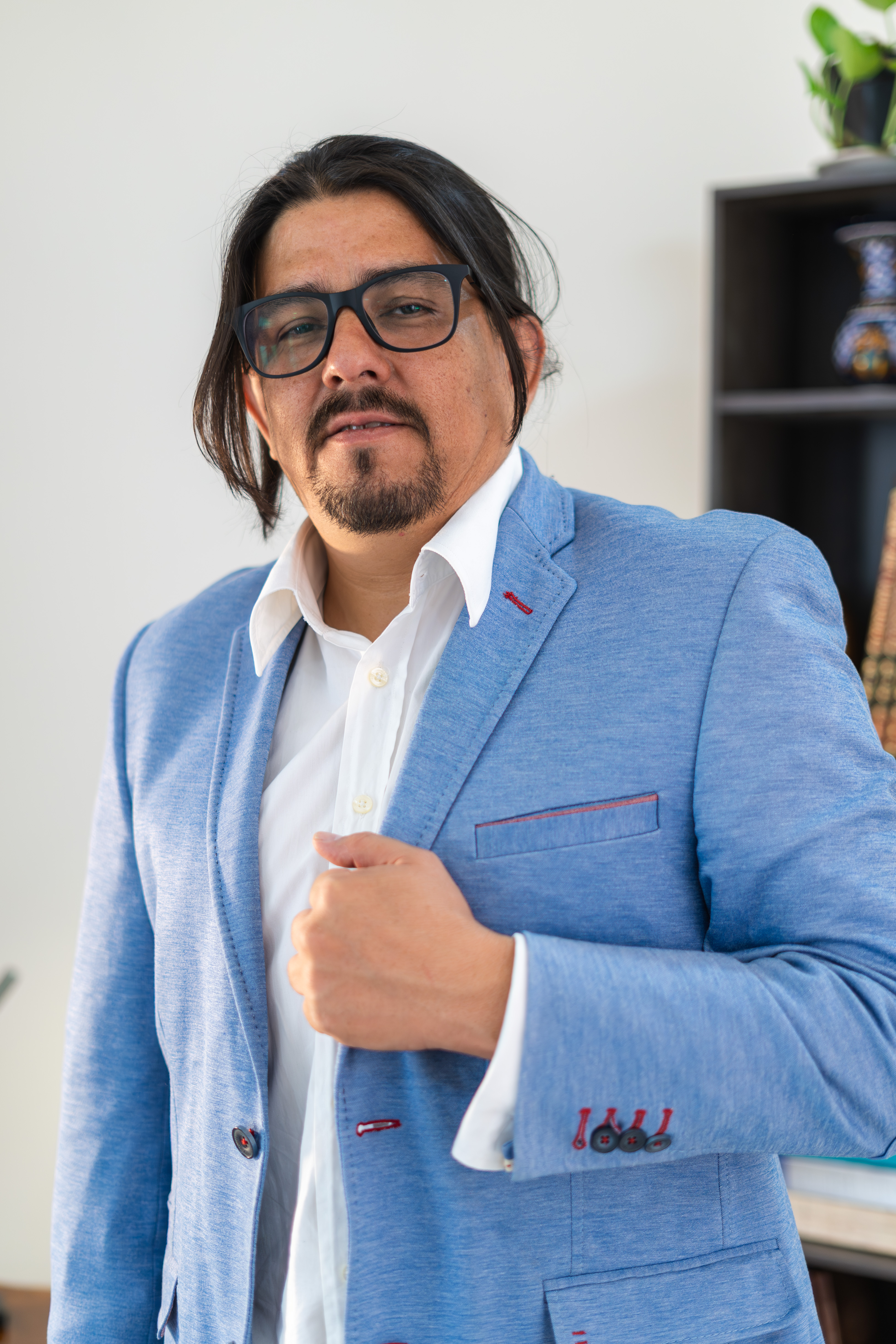 Octavio Calderón - Autor del Simplisísmo